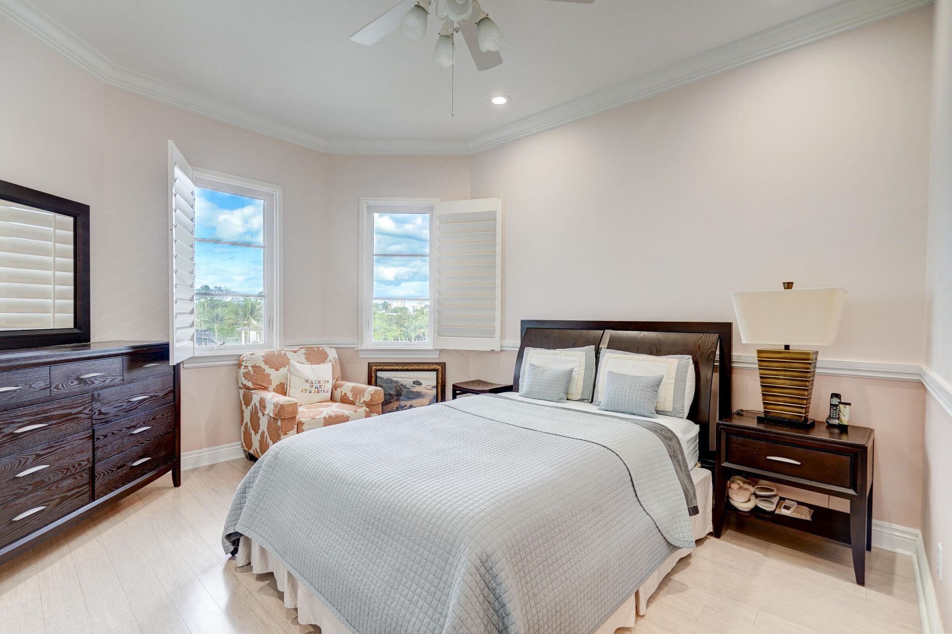 2775 Lake Drive, Singer Island, FL 33404 Photo