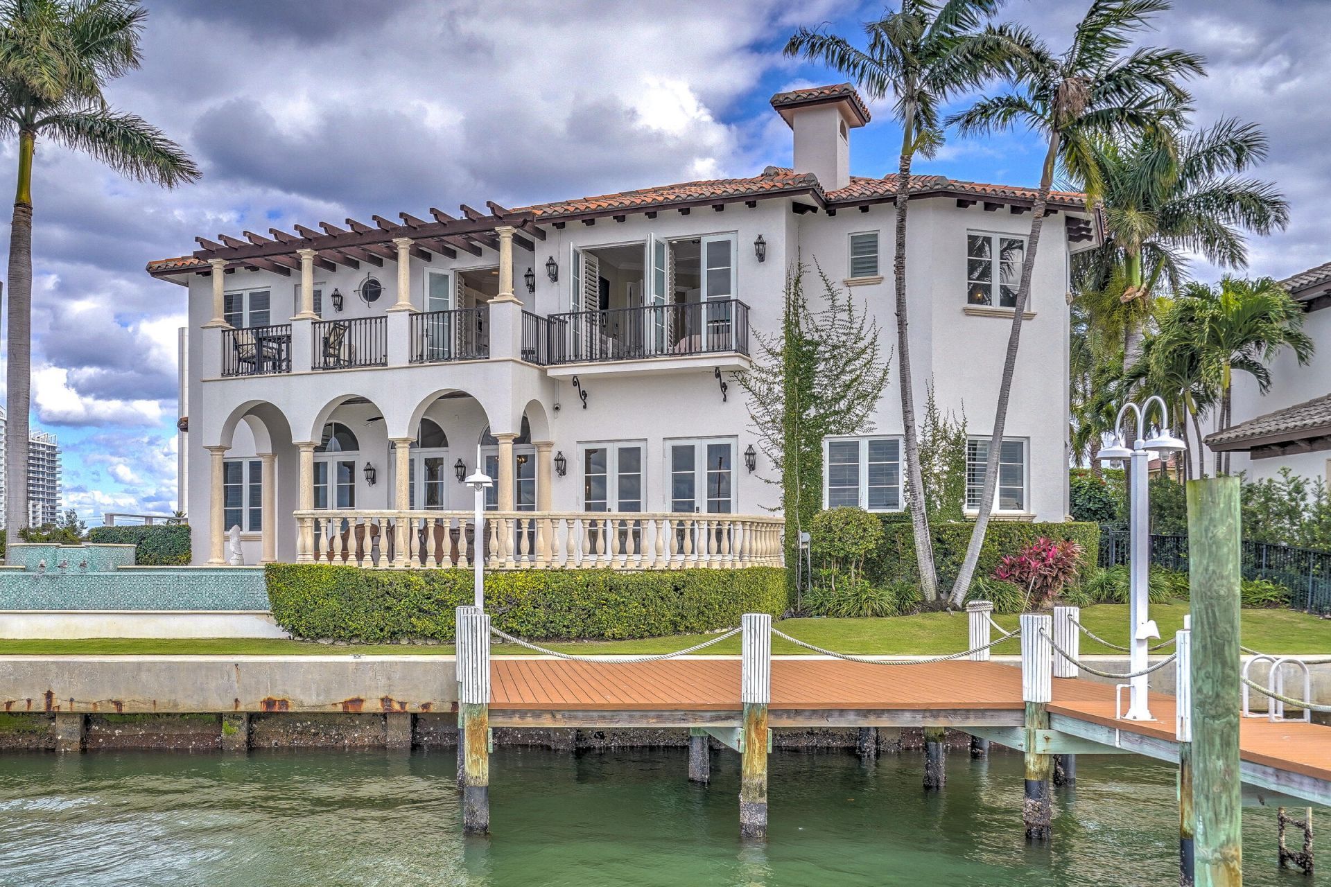 2775 Lake Drive, Singer Island, FL 33404 Photo