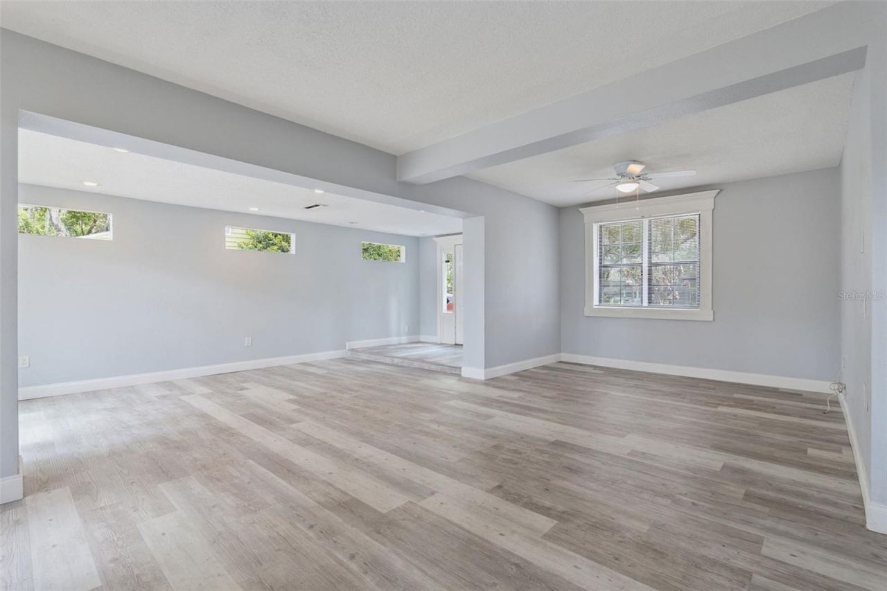 110 E Lauren Court, Fern Park, FL 32730 Photo