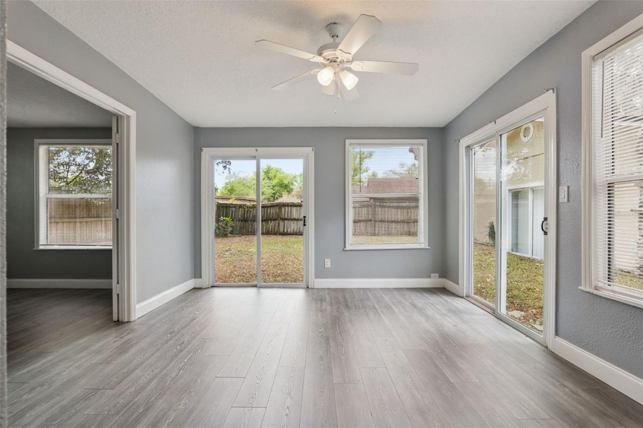 110 E Lauren Court, Fern Park, FL 32730 Photo