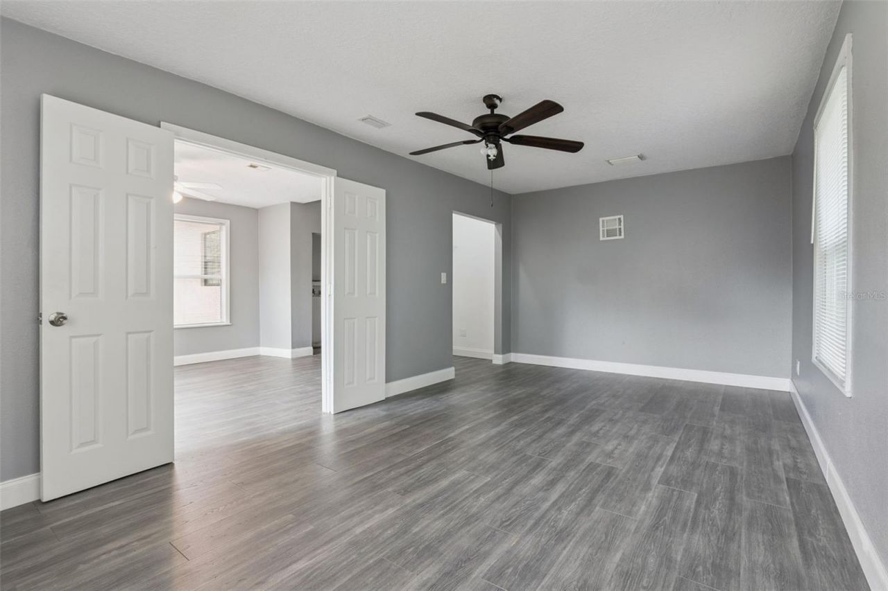 110 E Lauren Court , Fern Park, FL 32730 Photo