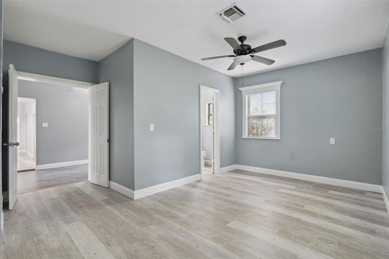 110 E Lauren Court, Fern Park, FL 32730 Photo