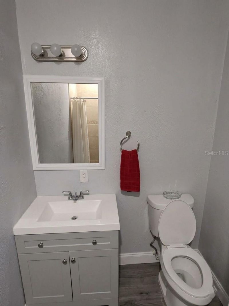 110 E Lauren Court, Fern Park, FL 32730 Photo