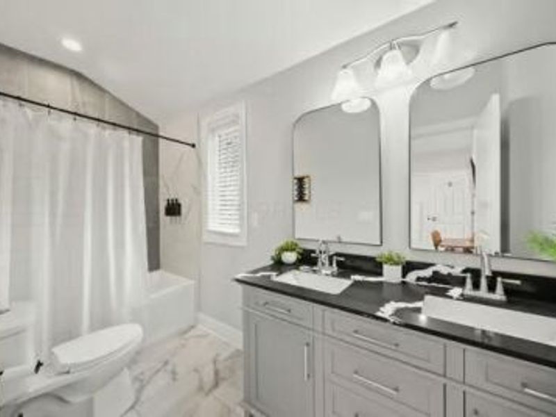 317 Johnson Street, Columbus, OH 43203 Photo 4