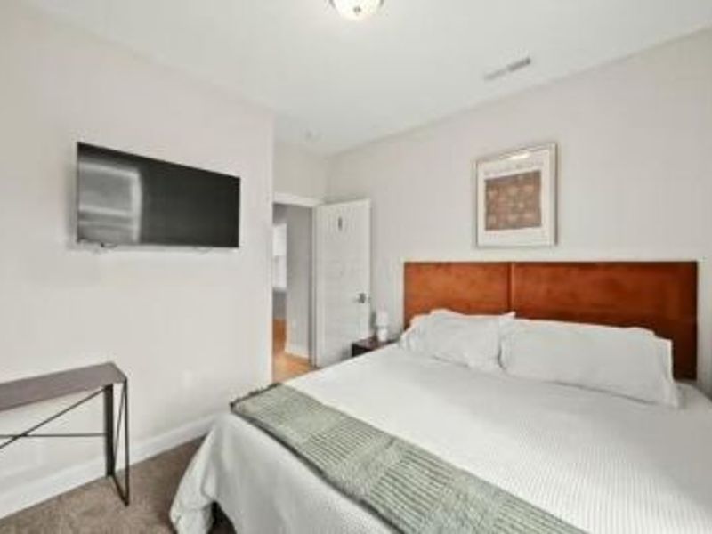 317 Johnson Street, Columbus, OH 43203 Photo 9