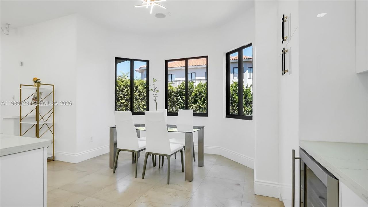 7965 SW 195th St, Cutler Bay, FL 33157 Photo