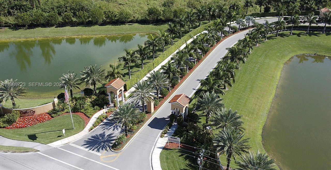 7965 SW 195th St, Cutler Bay, FL 33157 Photo