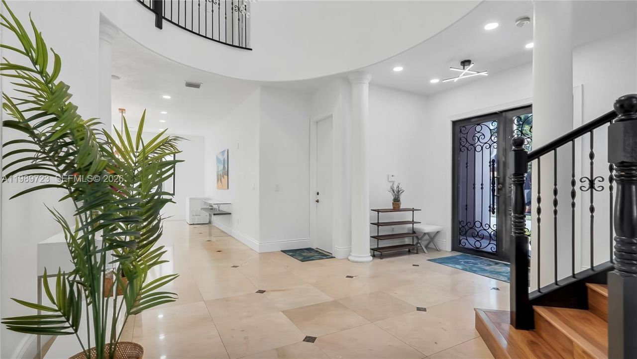 7965 SW 195th St, Cutler Bay, FL 33157 Photo