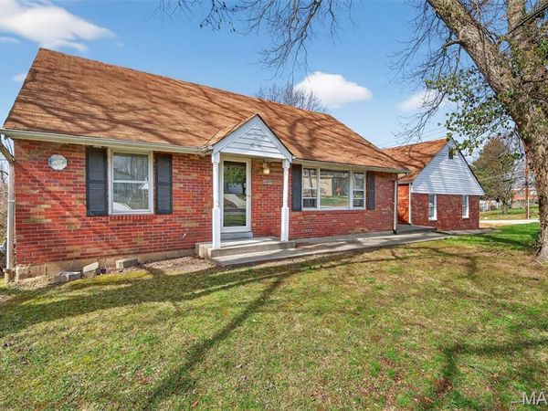 6009 Bermuda Drive, St Louis, MO 63135