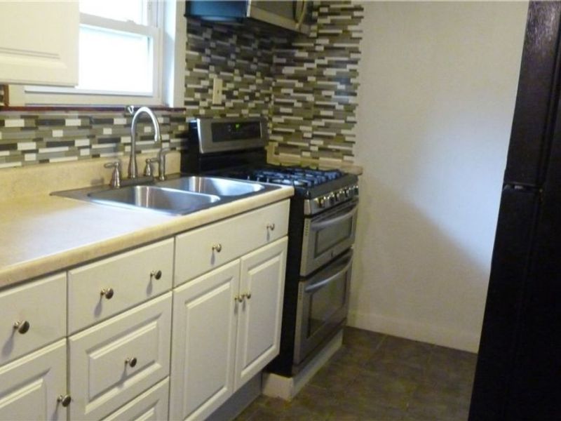 1010 Burlington Street, Youngstown, OH 44510 Photo 10