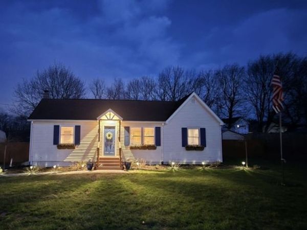 6 Water St, Independence, NJ 07880