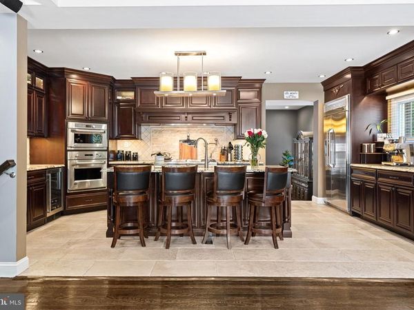 165 VALLEY DRIVE , SOUTHAMPTON, PA 18966