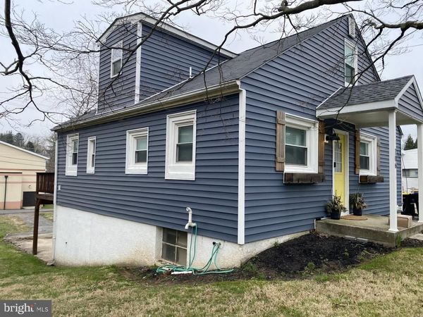 106 S WALNUT STREET, KENNETT SQUARE, PA 19348