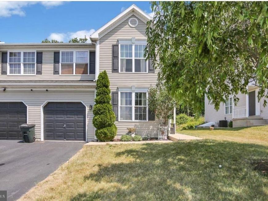 1054 Alexander Drive , Temple, PA 19560 Main Photo