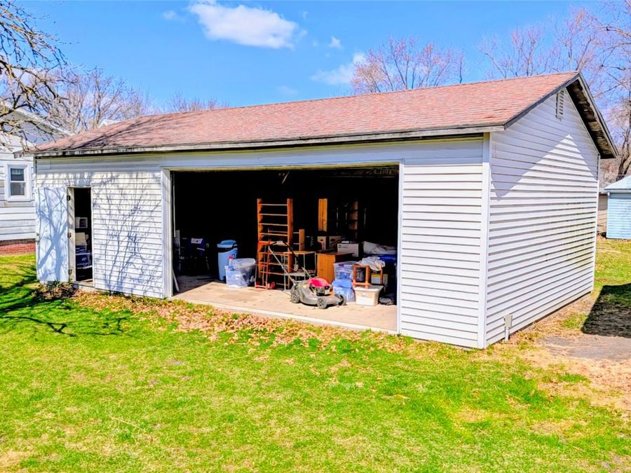 Property Image 32