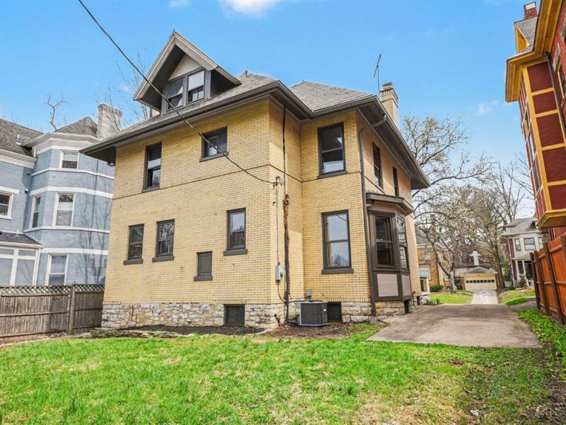 3051 Fairfield Avenue, Cincinnati, OH 45206 Photo 23