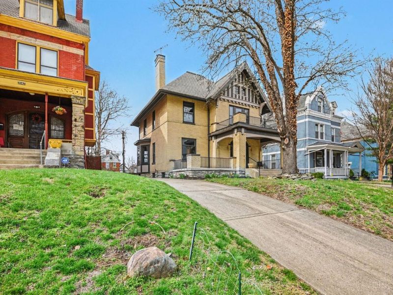 3051 Fairfield Avenue, Cincinnati, OH 45206 Photo 3