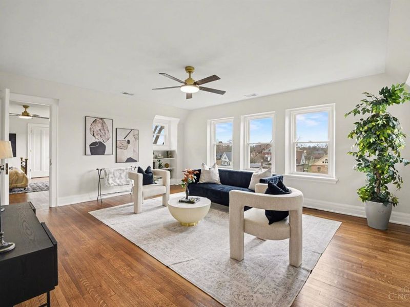 740 N Fred Shuttlesworth Circle, Cincinnati, OH 45229 Photo 16