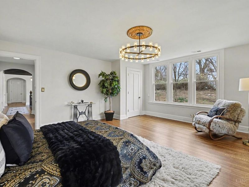 740 N Fred Shuttlesworth Circle, Cincinnati, OH 45229 Photo 18