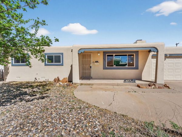 8311 Roma Avenue NE, Albuquerque, NM 87108