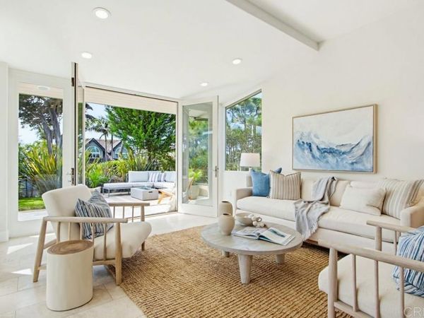 1407 Ocean Ave, Del Mar, CA 92014