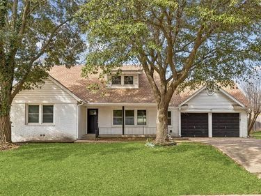 8336 Tucson Trail, Fort Worth, TX 76116