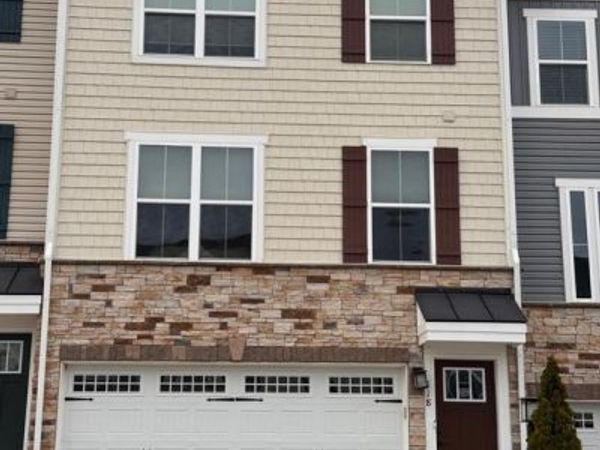 118 TWINLEAF WAY, LAKE FREDERICK, VA 22630