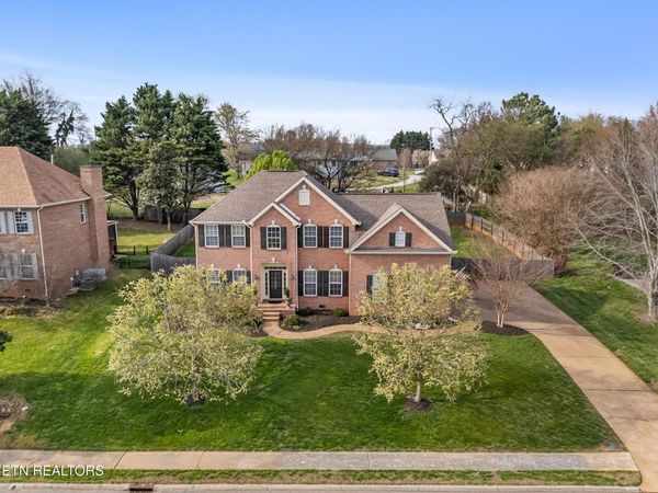 12949 Orchard Crossing Lane, Farragut, TN 37934