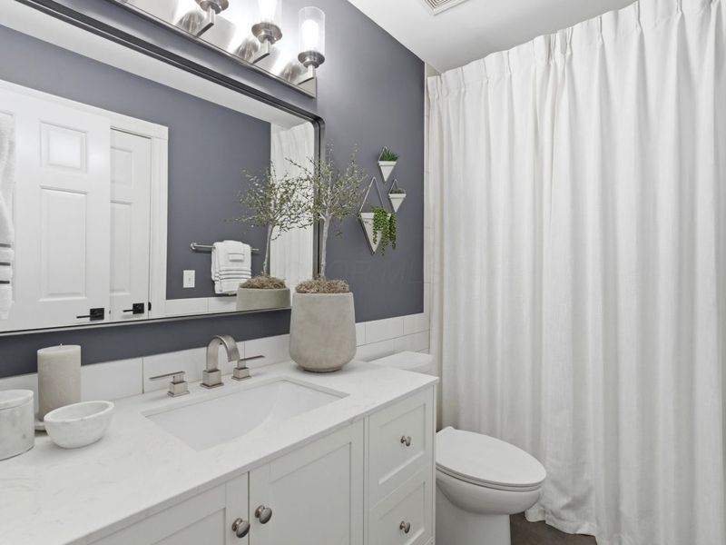 53 E Prescott Street, Columbus, OH 43215 Photo 35