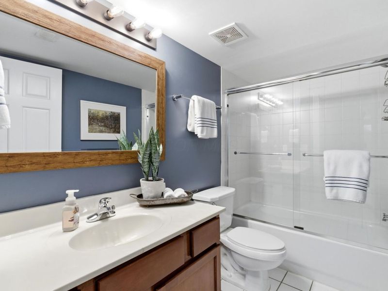 53 E Prescott Street, Columbus, OH 43215 Photo 44