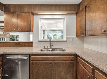 3325 E Hidden Valley Drive, Reno, NV 89502 Photo