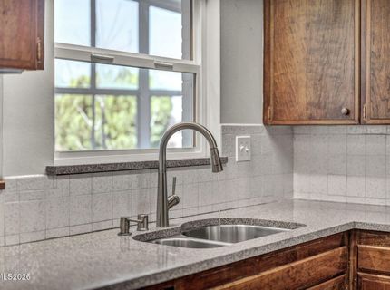 3325 E Hidden Valley Drive, Reno, NV 89502 Photo