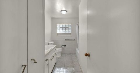 3325 E Hidden Valley Drive, Reno, NV 89502 Photo