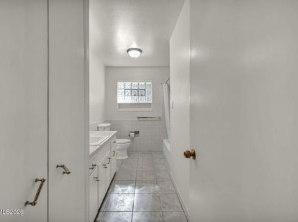 3325 E Hidden Valley Drive, Reno, NV 89502 Photo