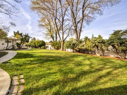 3325 E Hidden Valley Drive, Reno, NV 89502 Photo