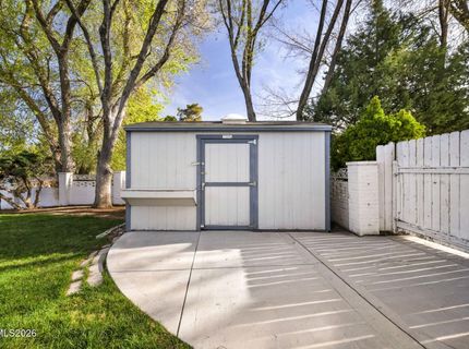 3325 E Hidden Valley Drive, Reno, NV 89502 Photo