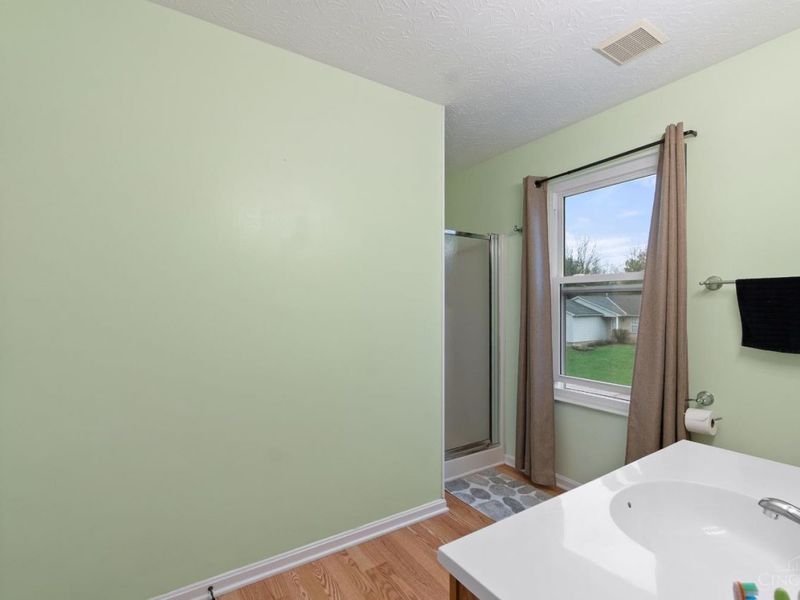 609 Fox Chase Way, Maineville, OH 45039 Photo 12