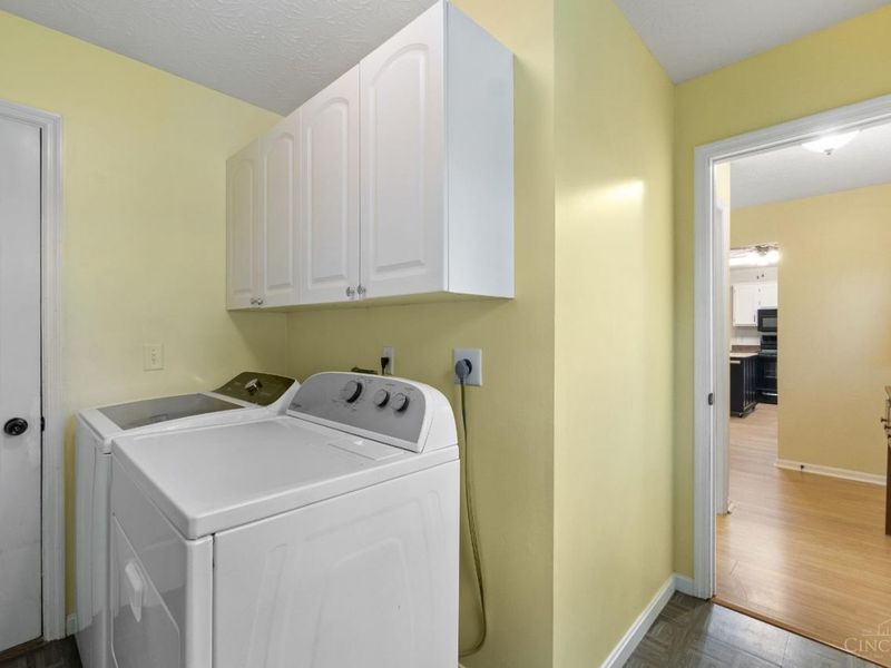 609 Fox Chase Way, Maineville, OH 45039 Photo 13