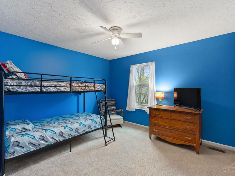 609 Fox Chase Way, Maineville, OH 45039 Photo 14