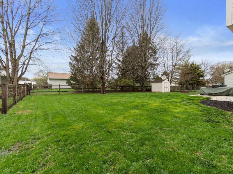 609 Fox Chase Way, Maineville, OH 45039 Photo 23