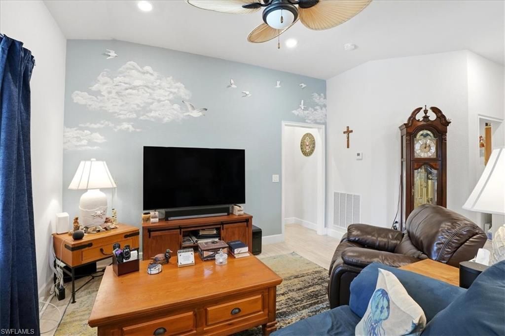 4210 Garden Blvd, Cape Coral, FL 33909 Photo