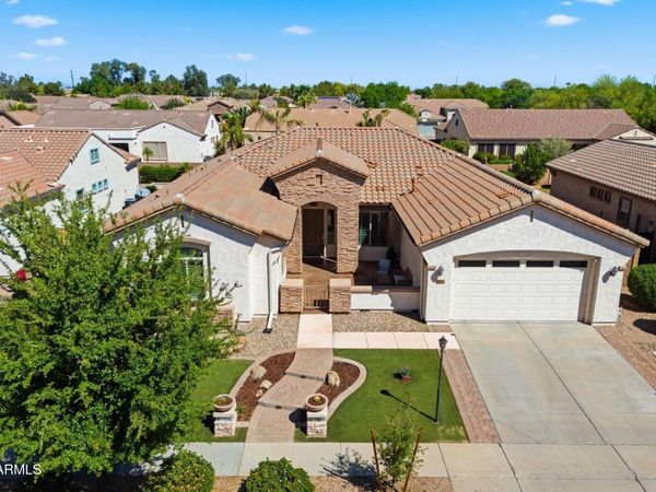 2106 E CRESCENT Place, Chandler, AZ 85249