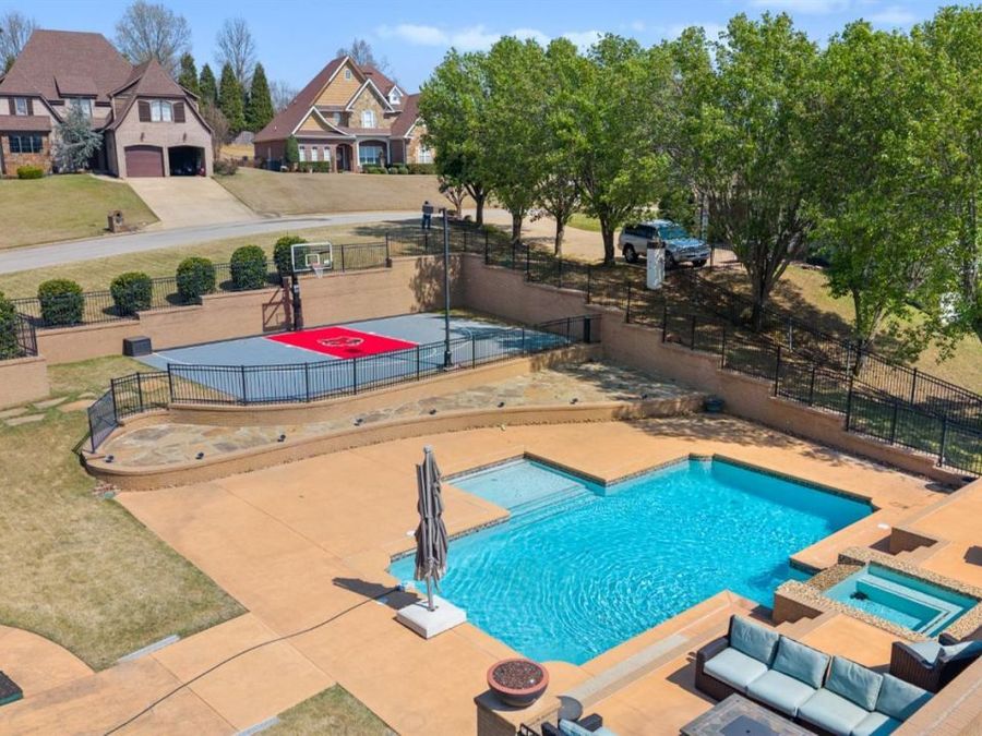 Property Image 16