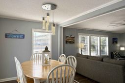 2027 Lark Dr. photo 4