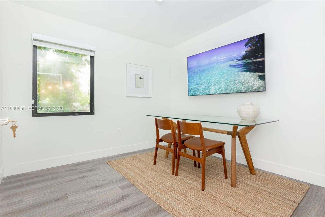 14000 NE 16th Ct , North Miami, FL 33181 Photo