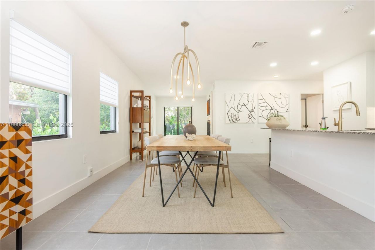 14000 NE 16th Ct , North Miami, FL 33181 Photo