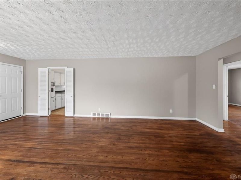 4856 Shadwell Drive, Dayton, OH 45416 Photo 13