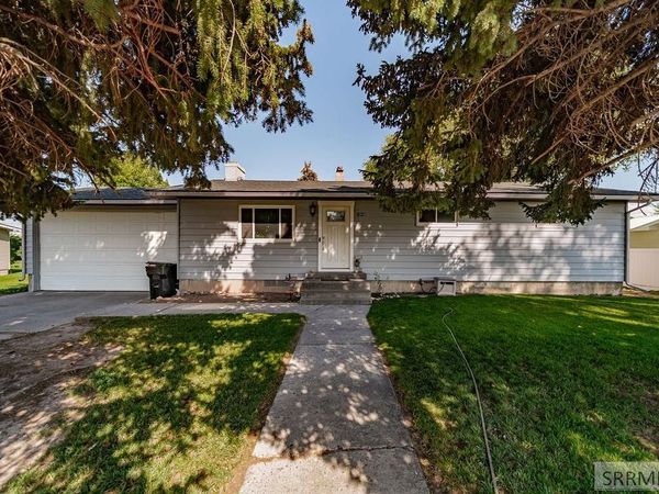 13638 N 75th E, IDAHO FALLS, ID 83401