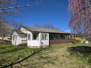 2794 9th Ave., Clarkston, WA 99403