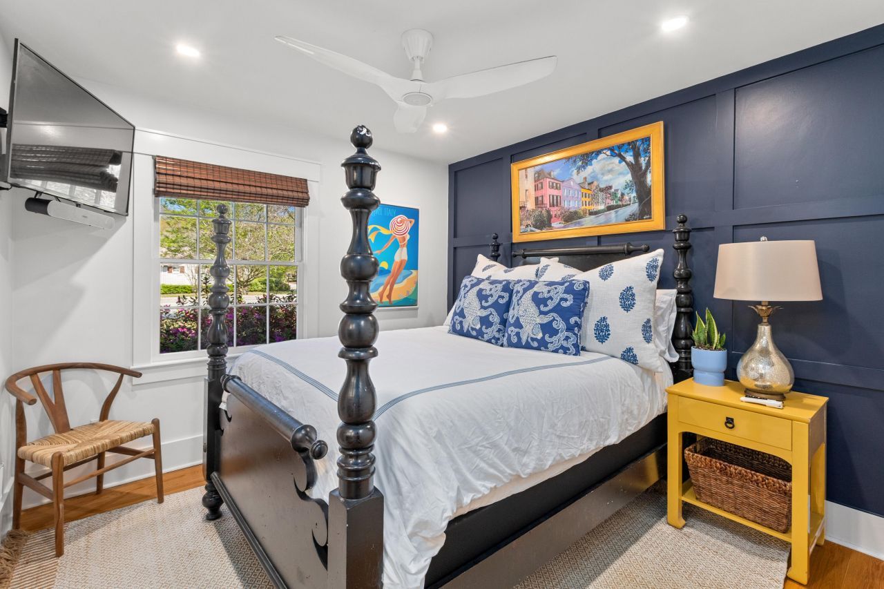 1089 Harbor View Road Photo 22